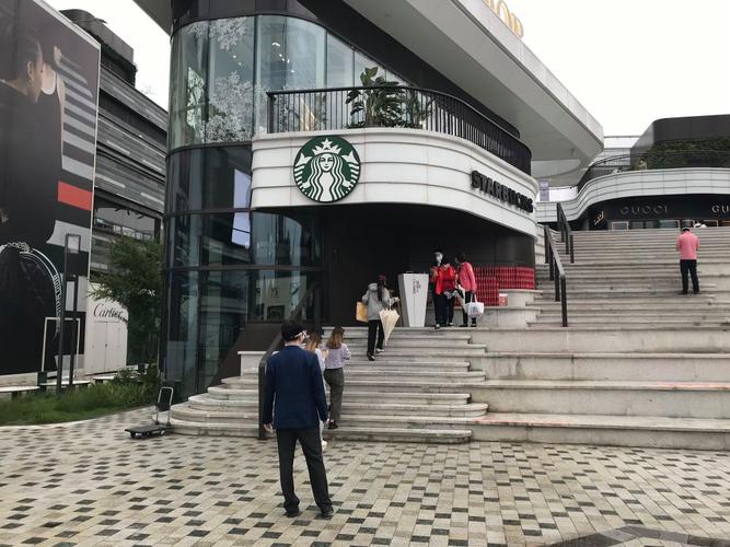 風雨兼程守初心 開放聚力啟新程——上海國際貿易中心抗疫與發展兩不誤