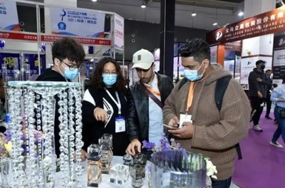 數(shù)字貿(mào)易浪潮下的重構(gòu) 一場(chǎng)始于義烏小商品市場(chǎng)的蛻變之路